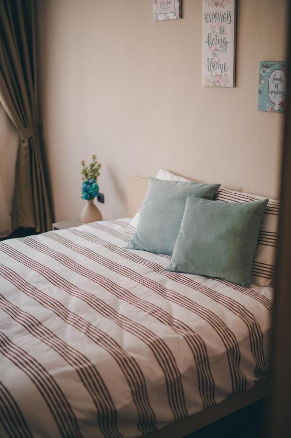 Unbeatable Location: New & Comfy Apartment Varna Exteriör bild