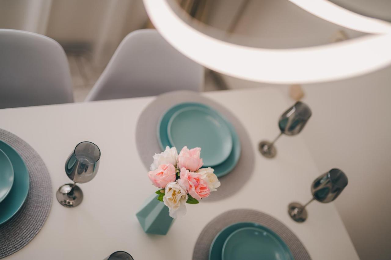 Unbeatable Location: New & Comfy Apartment Varna Exteriör bild